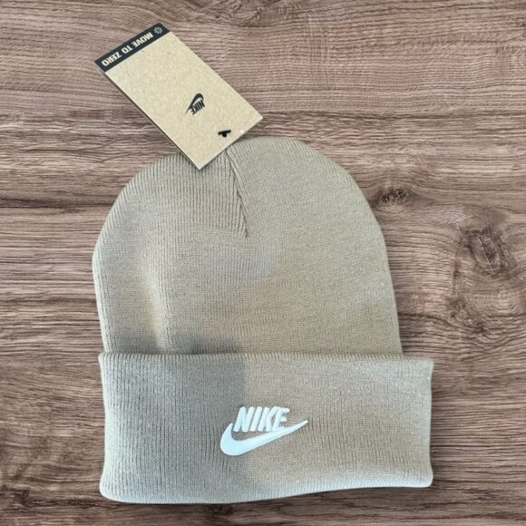 Nike Peak Futura Beanie Khaki / White Logo Unisex Knit Hat, NWT - Picture 1 of 2